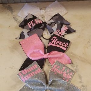 4 Cheer bows bundle